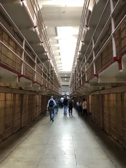 L&rsquo;un des trois corridor des prisonniers